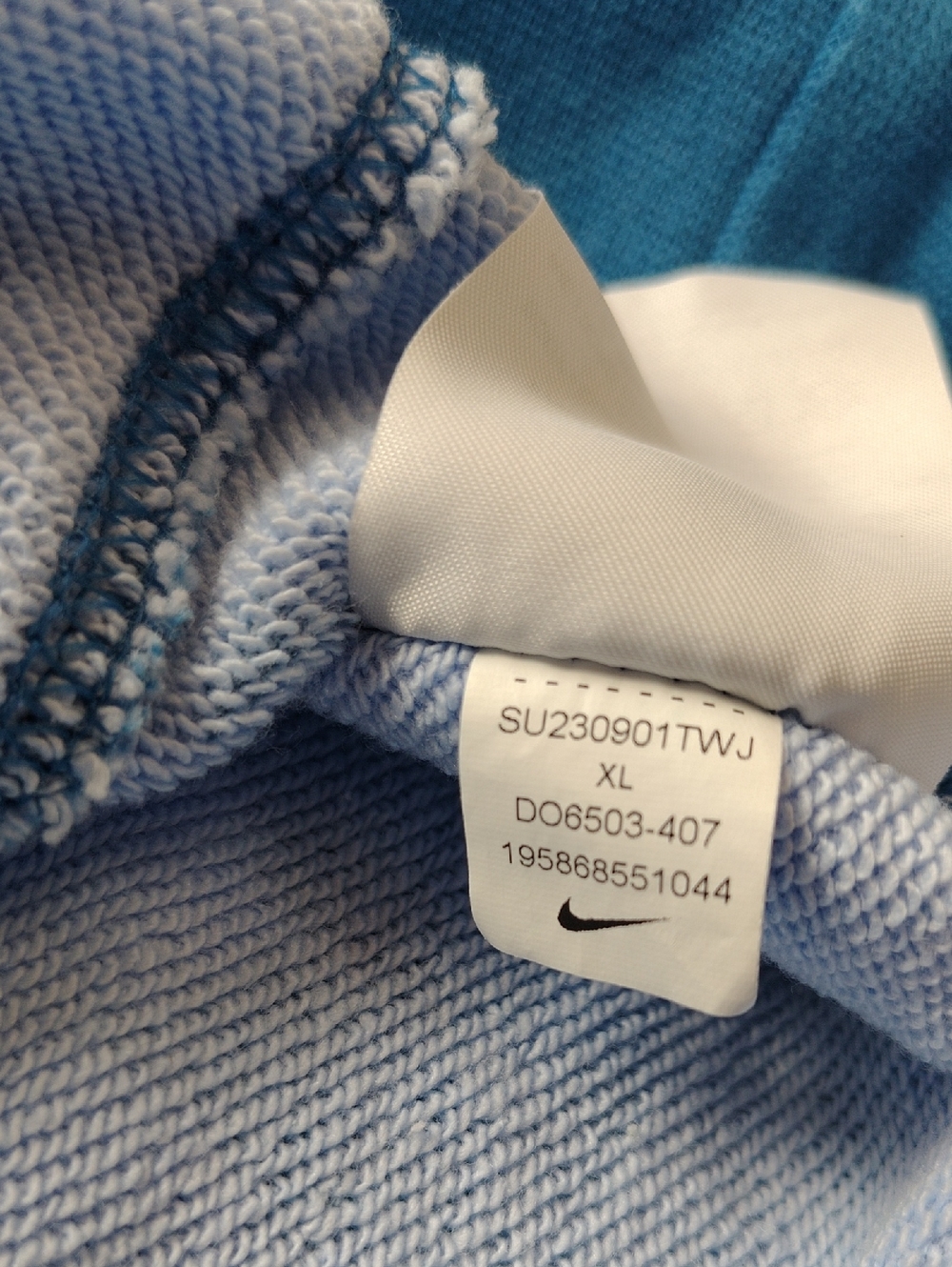 Nike Blue & Light Blue Tie Dye Splotch Print Crewneck Youth Sweatshirt Size XL - Picture 6 of 9